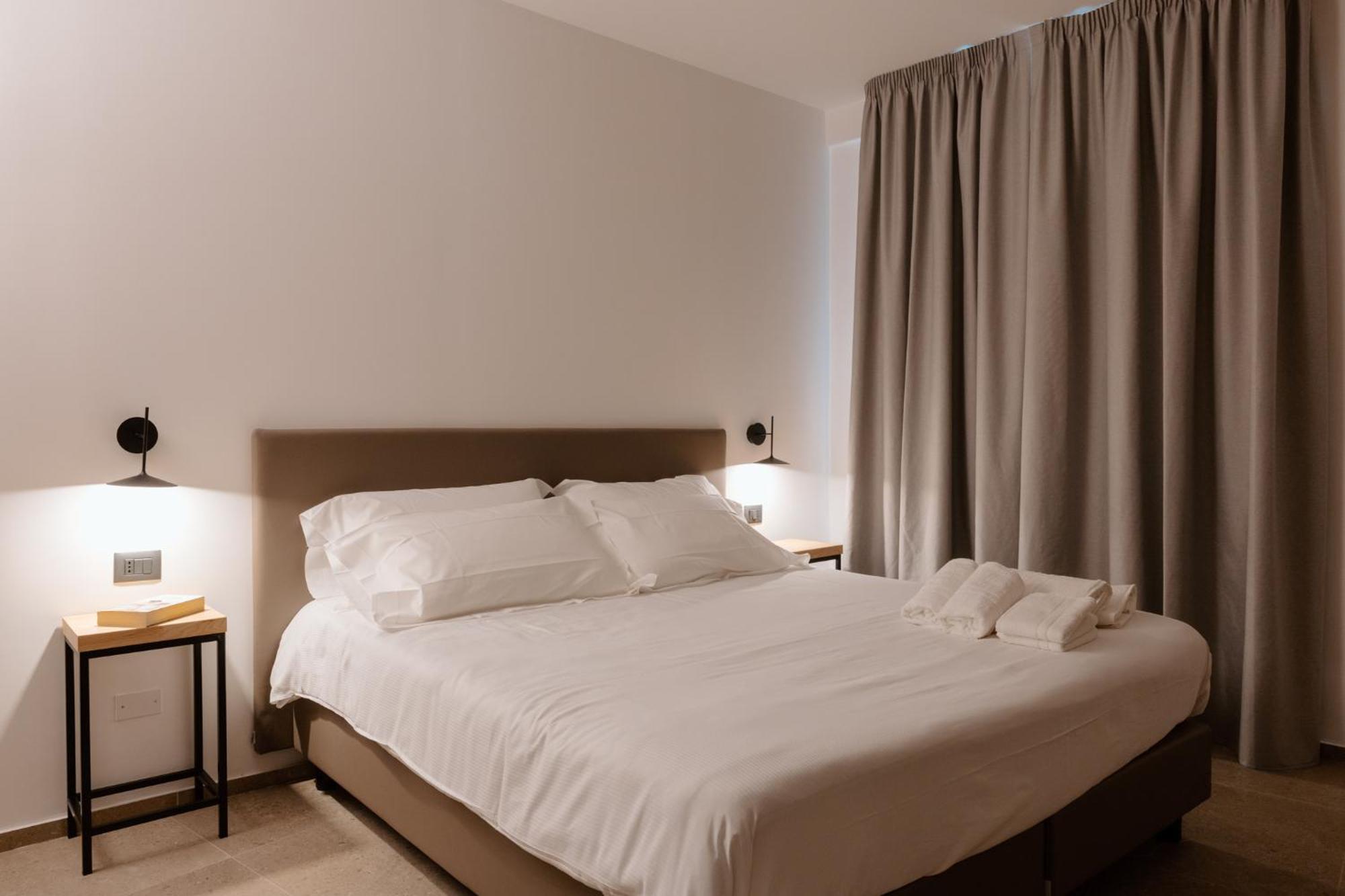 Belladonna Hotel Pedara Eksteriør billede